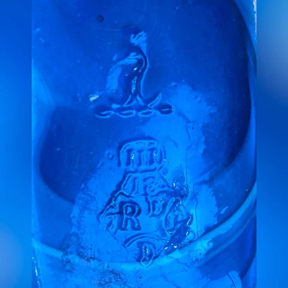 Sowerby Antique Slag Glass Blue White Victorian Posey Vase, Gladstone Doctor Bag - Picture 4 of 10